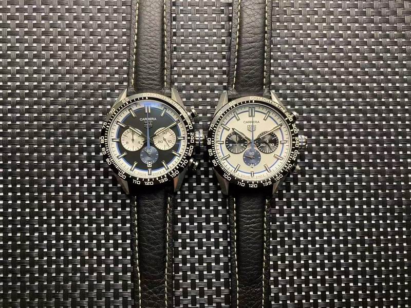Tag Heuer 44mm 24 (1)