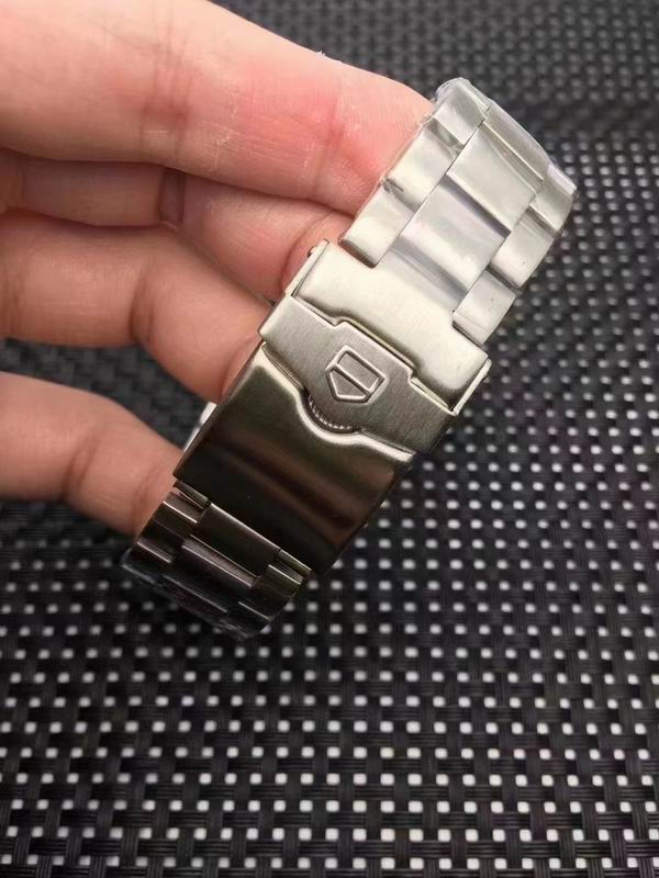 Tag Heuer 44mm 42 (1)