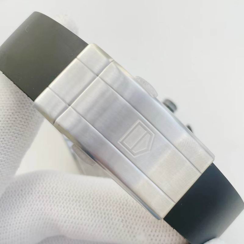 Tag Heuer watch 39 (1)