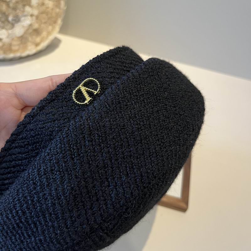 Valentino beret dx (364)