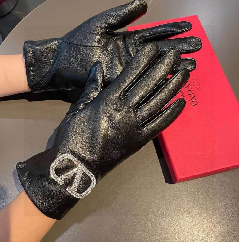 Valentino gloves hm (50)