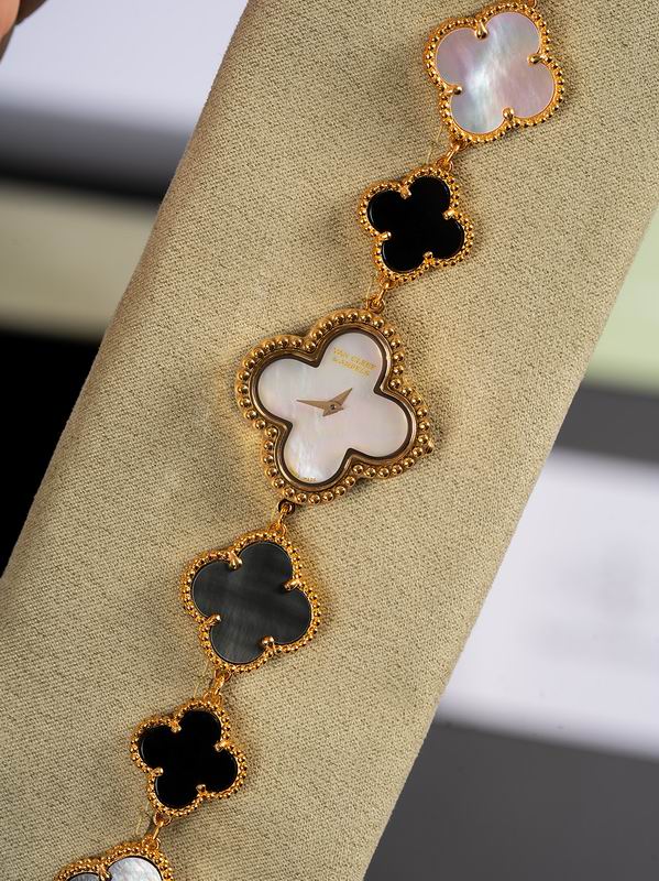 Van Cleef & Arpels 27mm 05 (32)