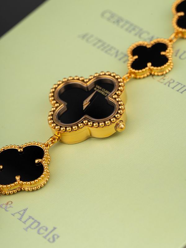 Van Cleef & Arpels 27mm 05 (39)