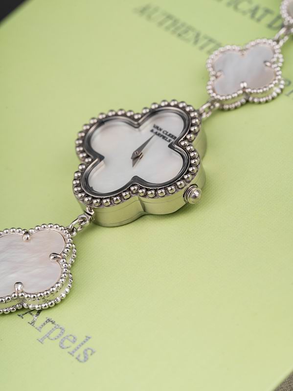 Van Cleef & Arpels 27mm 05 (48)