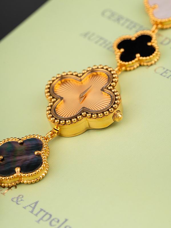 Van Cleef & Arpels 27mm 05 (66)