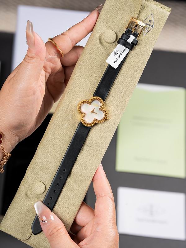 Van Cleef & Arpels 29.7mm 06 (26)