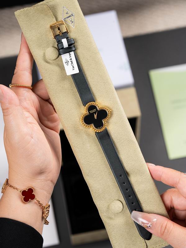 Van Cleef & Arpels 29.7mm 06 (27)