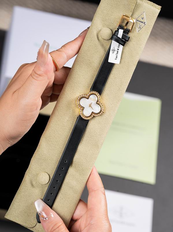 Van Cleef & Arpels 29.7mm 06 (8)