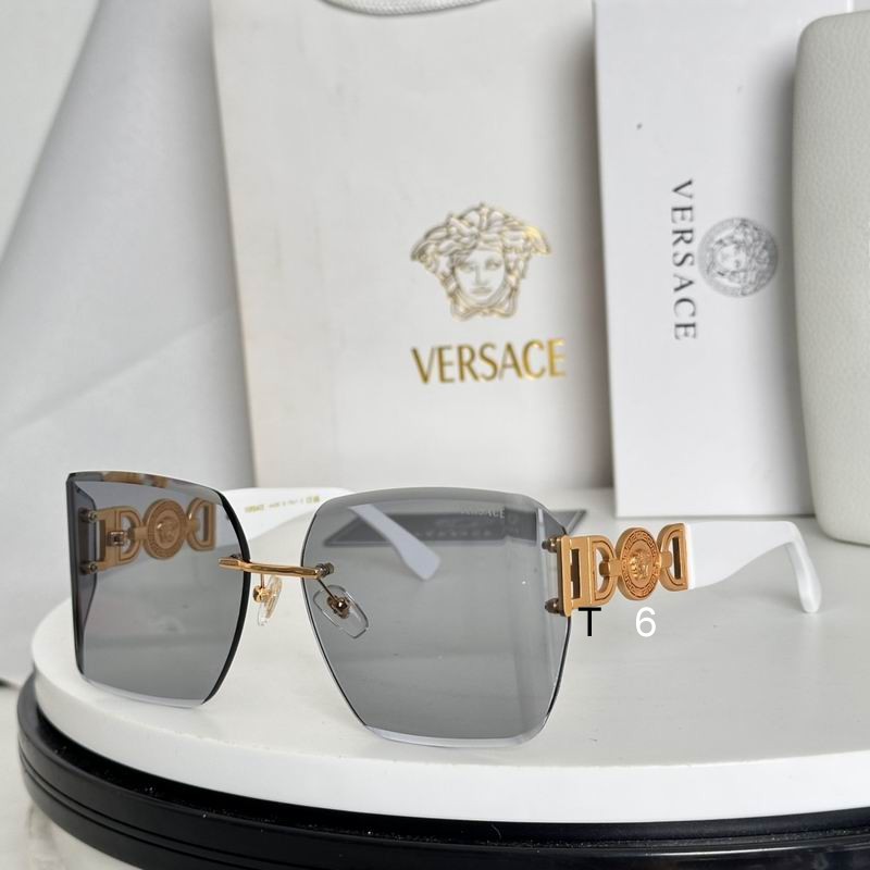Versace VE6777 62 16-135 e04