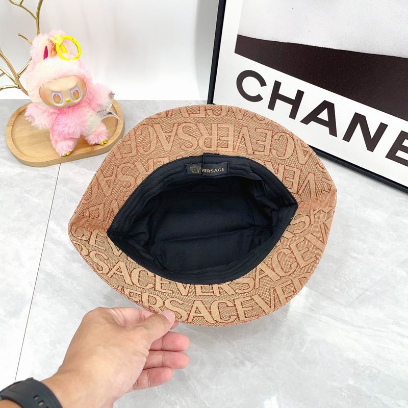 Versace hat dx (516)