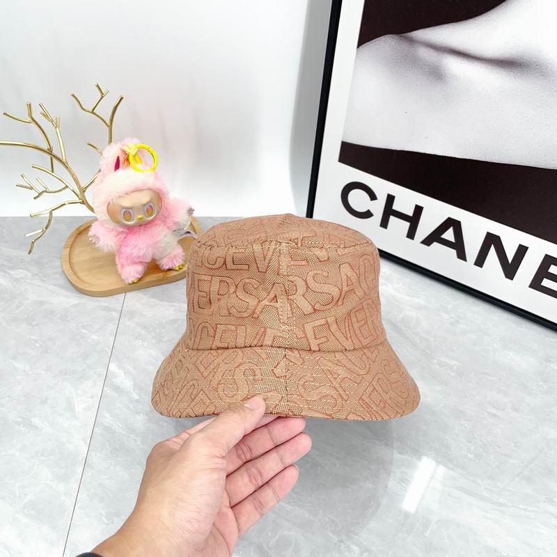 Versace hat dx (517)