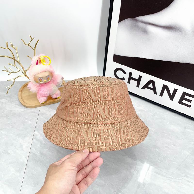 Versace hat dx (518)