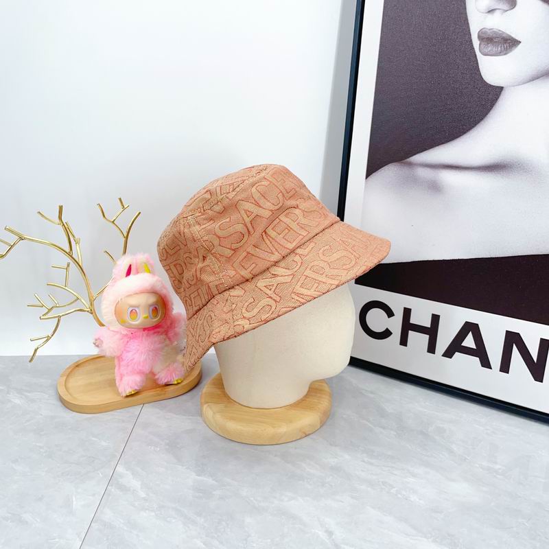 Versace hat dx (521)