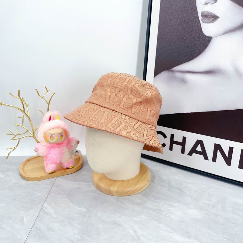 Versace hat dx (522)