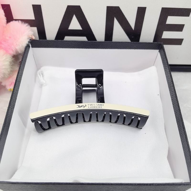 YSL Hair Grab Clip dx (225)