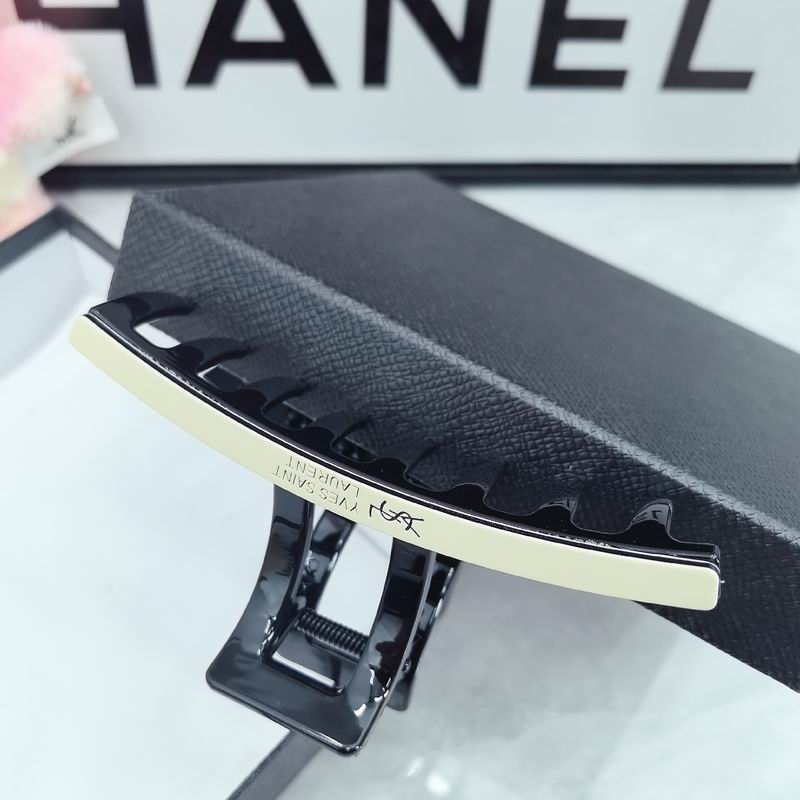 YSL Hair Grab Clip dx (229)