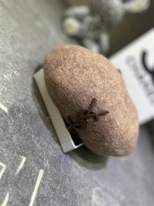 YSL beret dx (233)