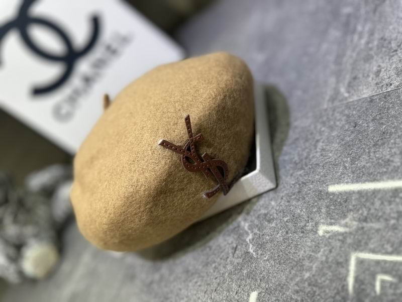 YSL beret dx (237)