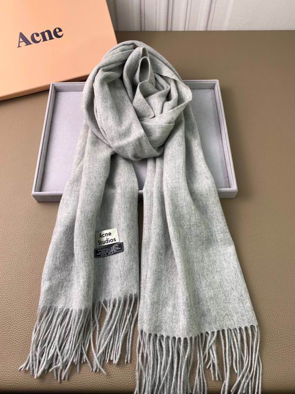 Acne scarf hm (11)