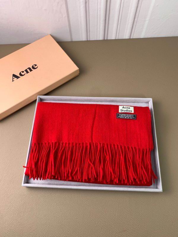 Acne scarf hm (2)