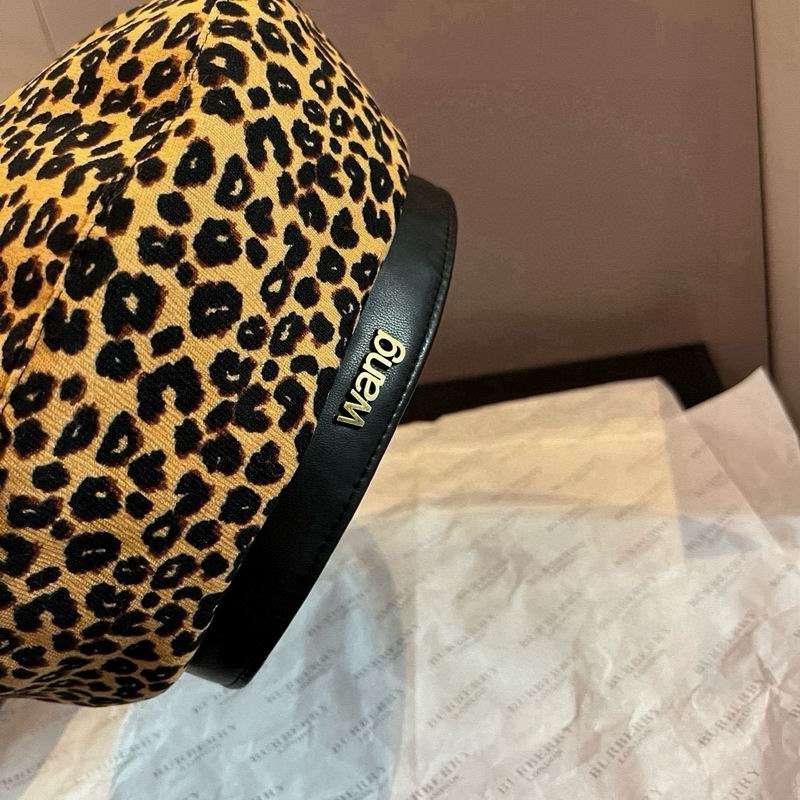 Alexander Wang Beret (774)