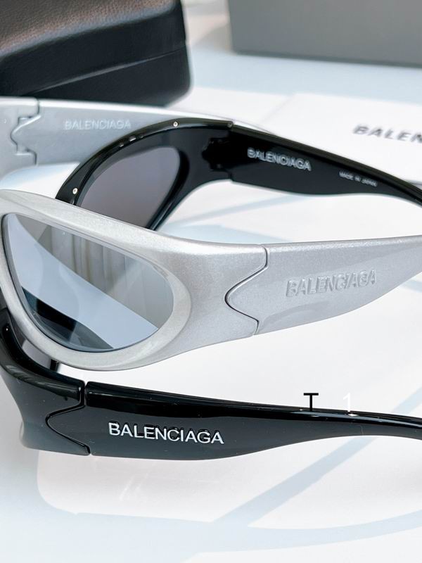 BALENCIAGA BB0157S 62-12-128 a06