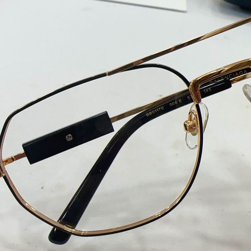 Balenciaga BB0117O 57 18-145 G 08