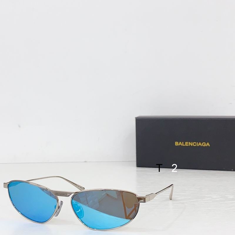 Balenciaga BB0417S  63 15-145 b01