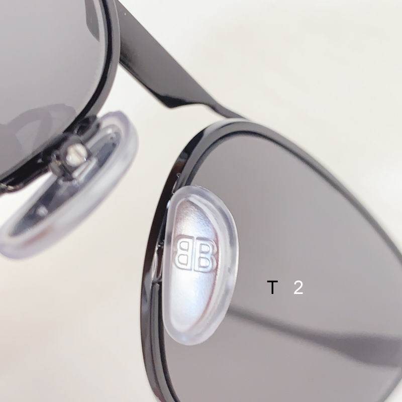 Balenciaga BB0417S  63 15-145 b08