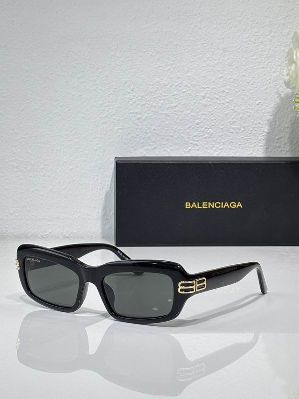 Balenciaga BB0432S 57 18-140 c01