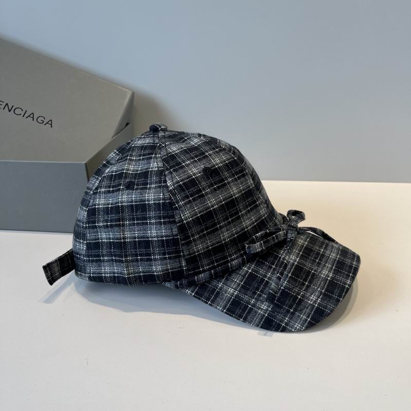 Balenciaga Cap (1000)