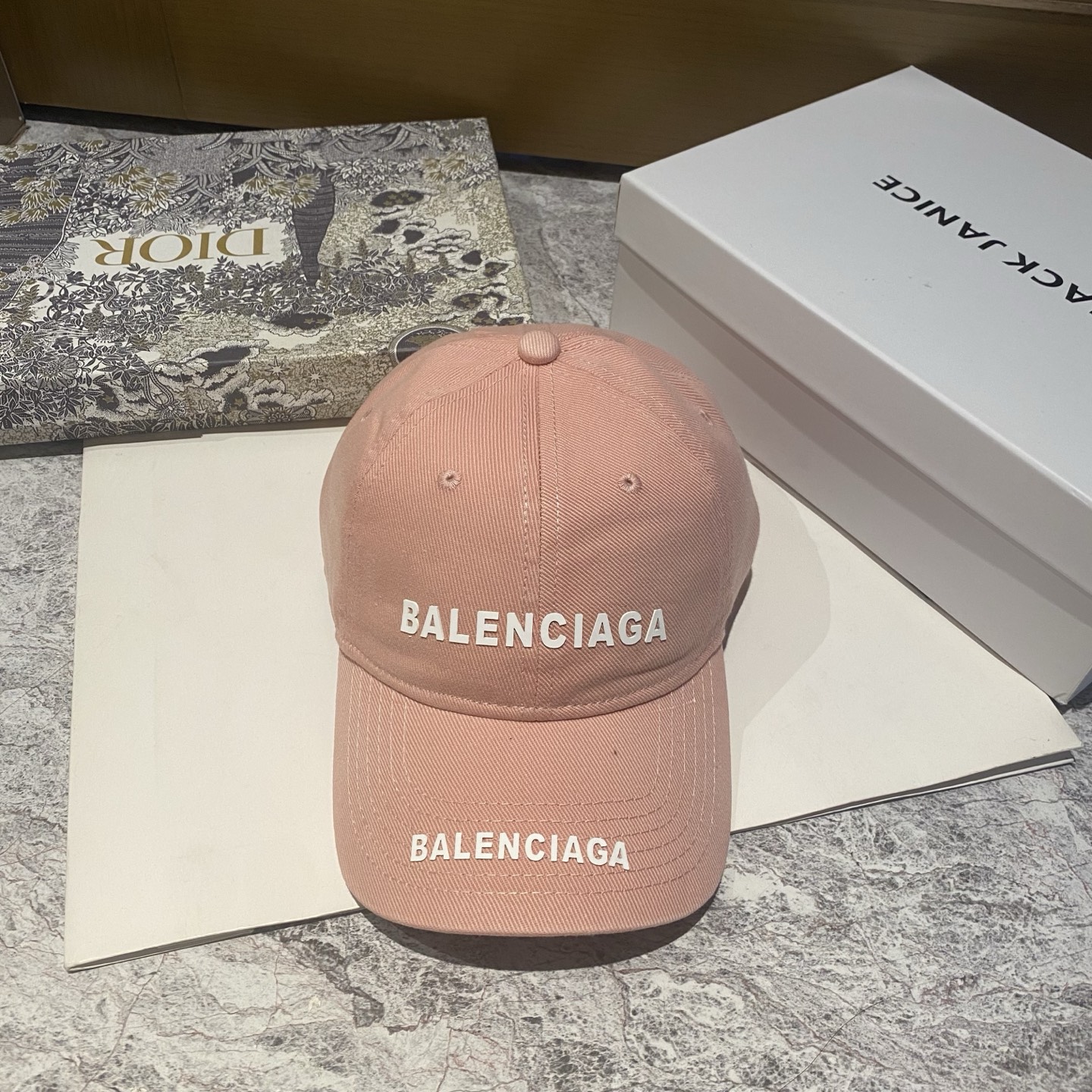 Balenciaga Cap (23)