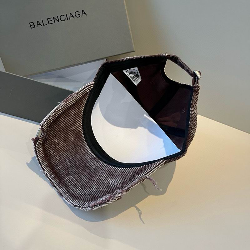 Balenciaga Cap (880)