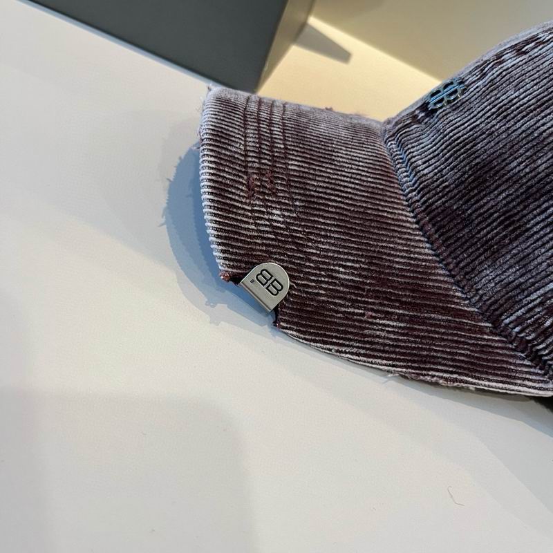 Balenciaga Cap (884)