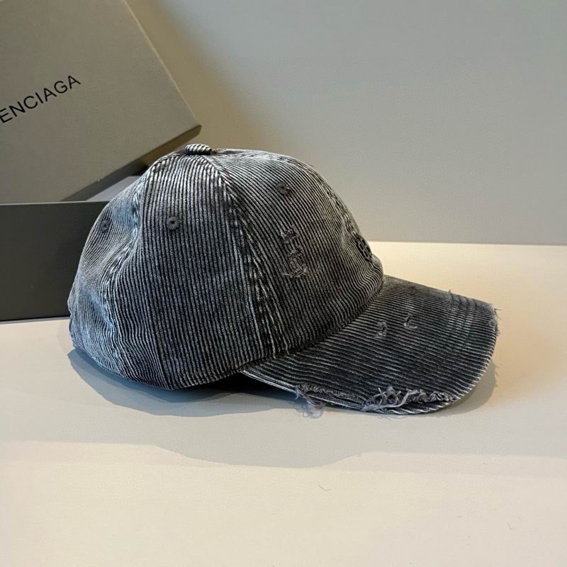 Balenciaga Cap (892)