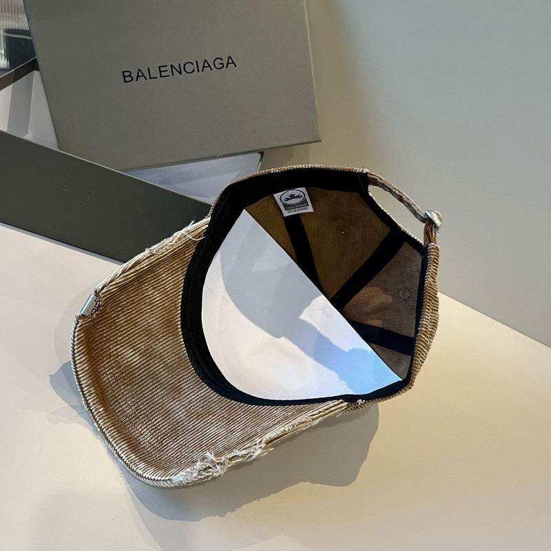 Balenciaga Cap (898)