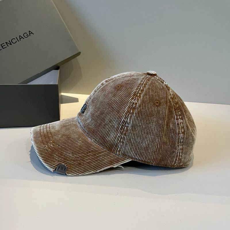 Balenciaga Cap (902)