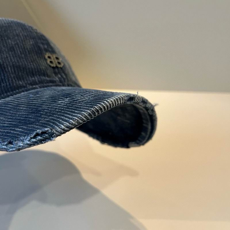 Balenciaga Cap (908)
