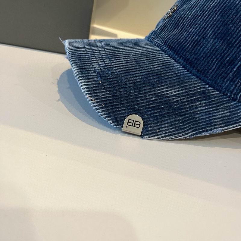 Balenciaga Cap (910)