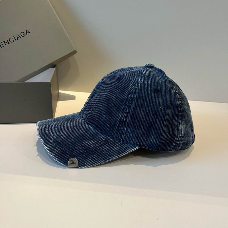 Balenciaga Cap (911)