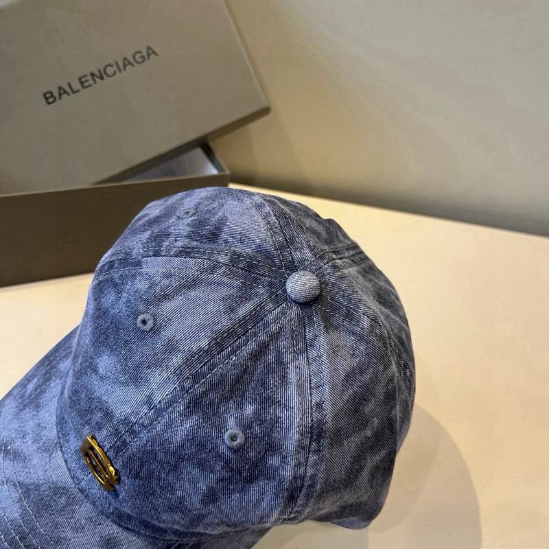 Balenciaga Cap (926)