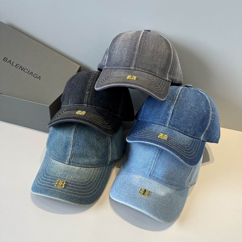 Balenciaga Cap (930)