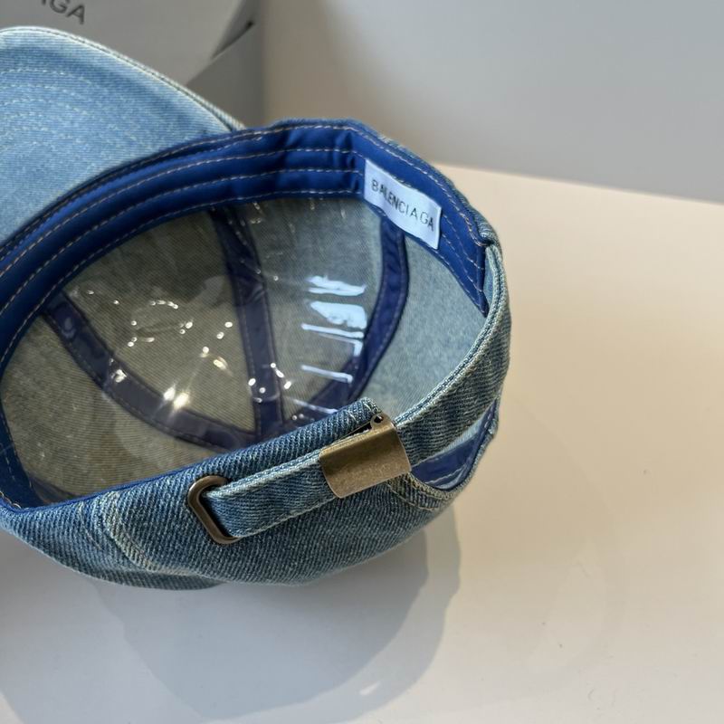 Balenciaga Cap (932)
