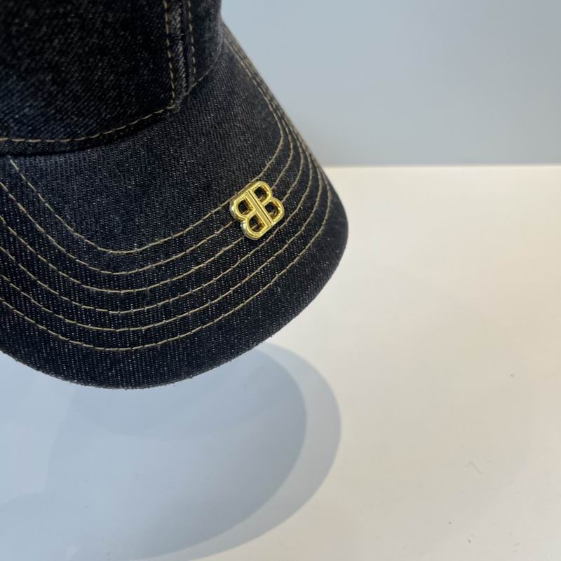 Balenciaga Cap (949)