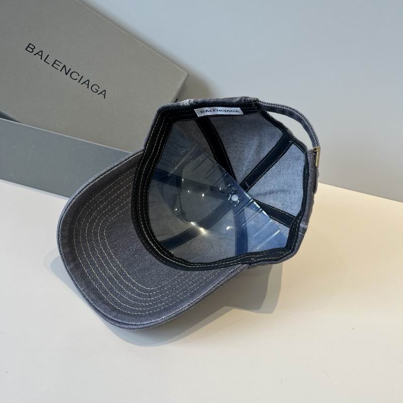 Balenciaga Cap (963)