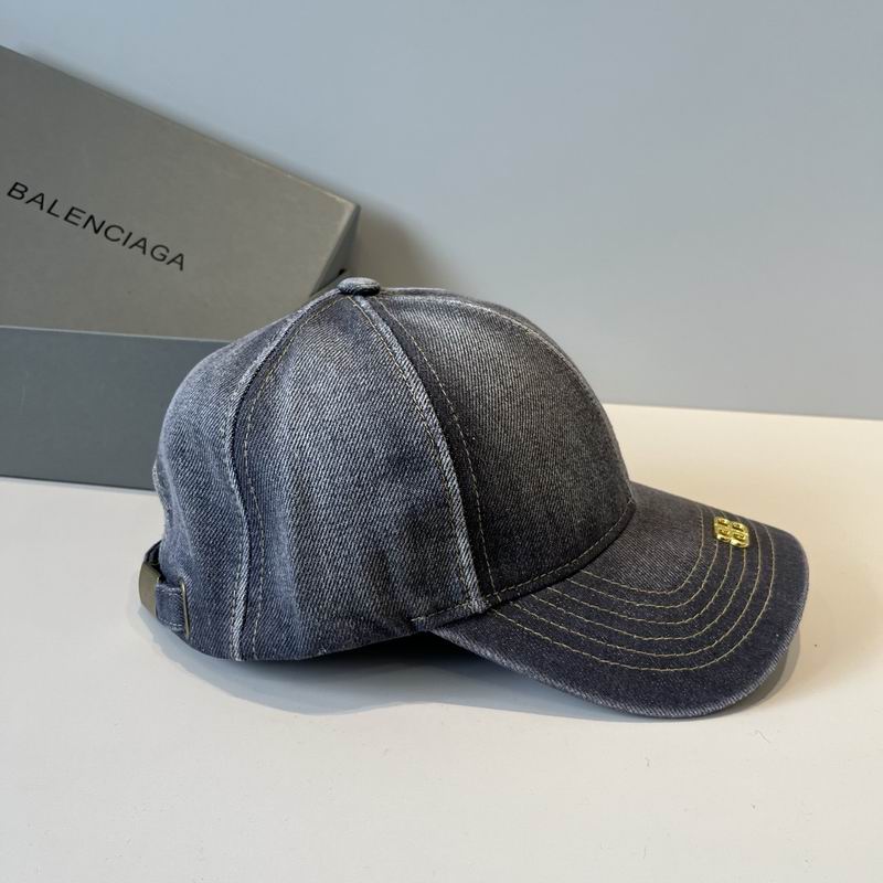 Balenciaga Cap (966)
