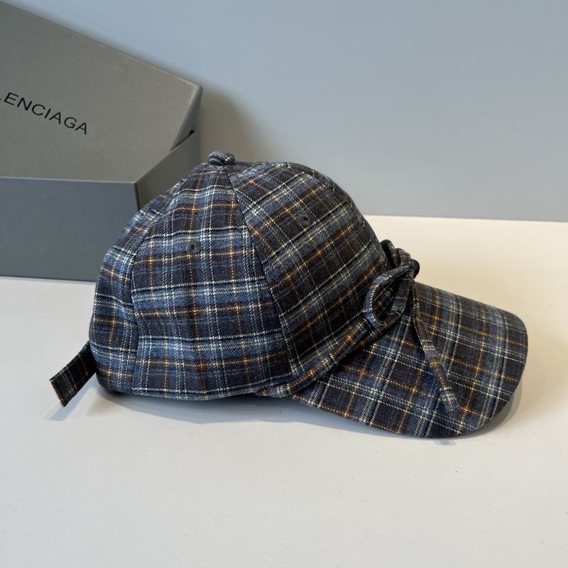 Balenciaga Cap (973)