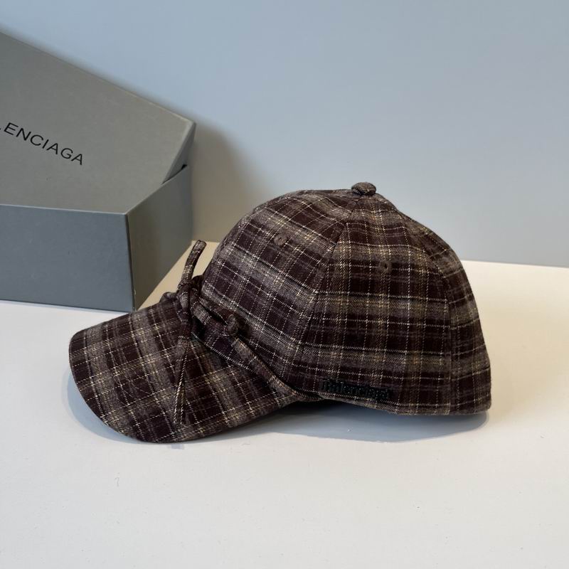 Balenciaga Cap (985)