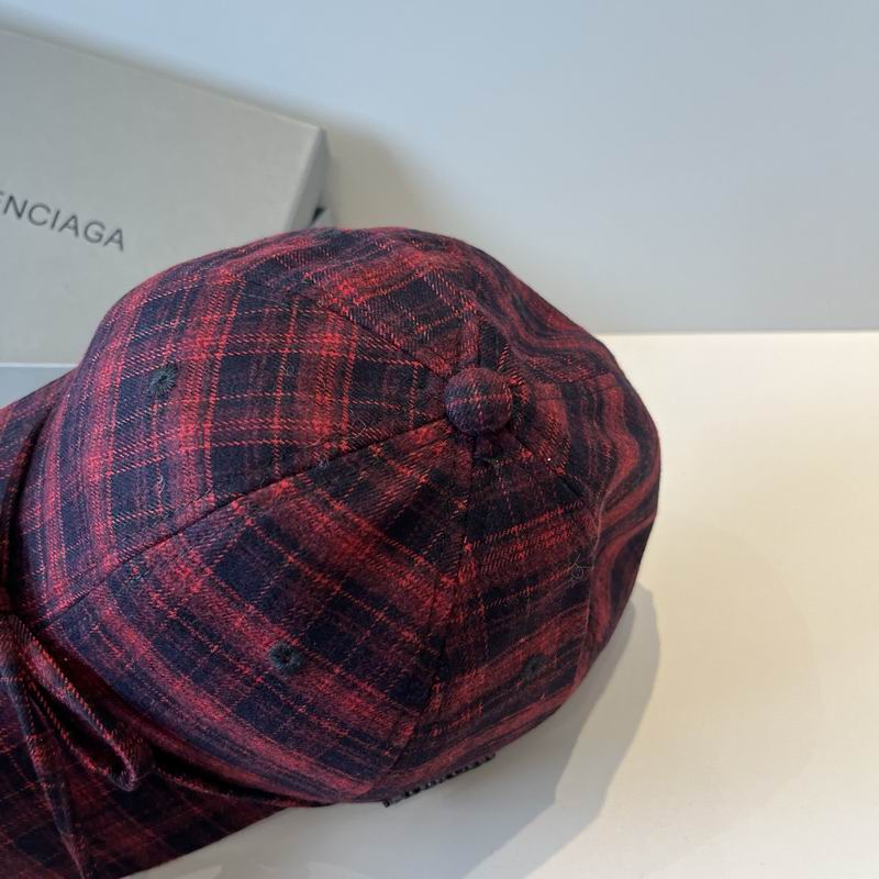 Balenciaga Cap (990)