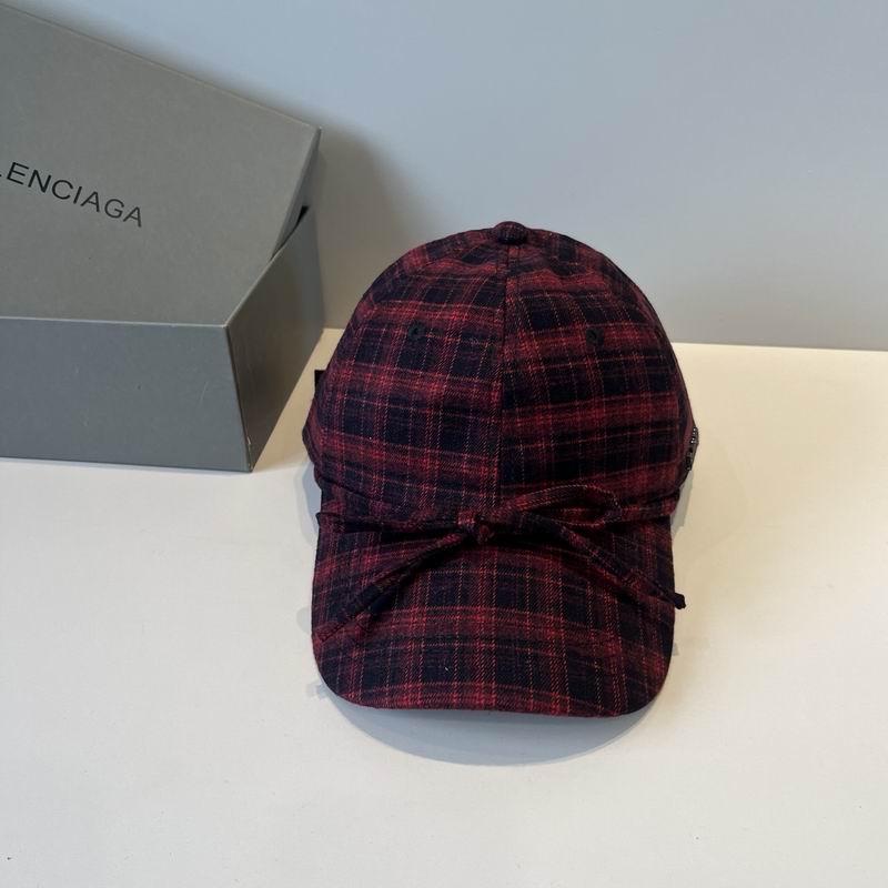 Balenciaga Cap (995)